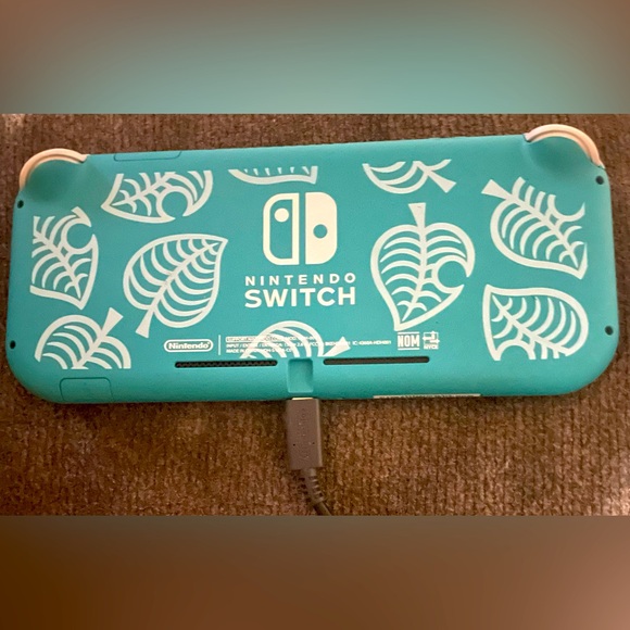 Nintendo Switch - Picture 5 of 7